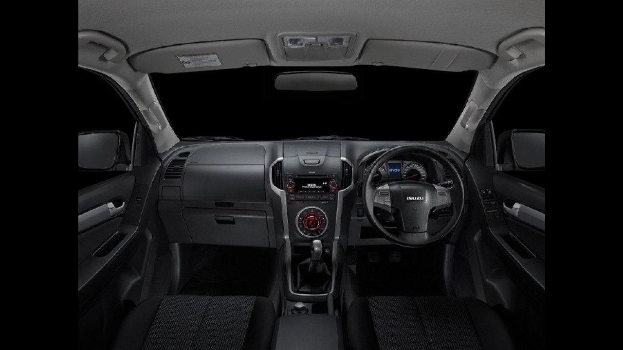 Isuzu revela nova geração do MU-X, primo japonês do Chevrolet Trailblazer