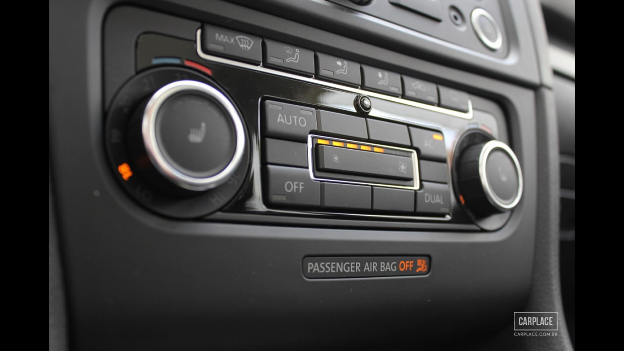 Garagem CARPLACE: Detalhes do acabamento interno do Volkswagen Jetta Variant 2.5