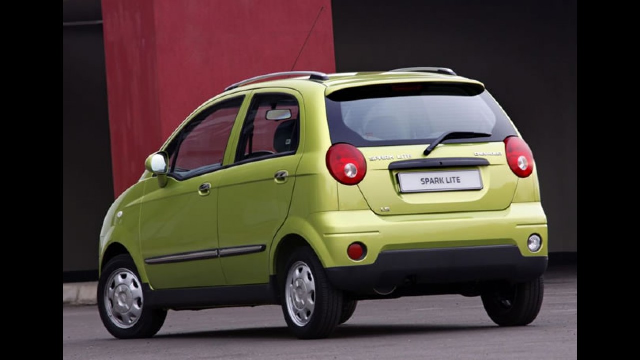 Chevrolet Spark Lite ganha motor 0.8 no Uruguai