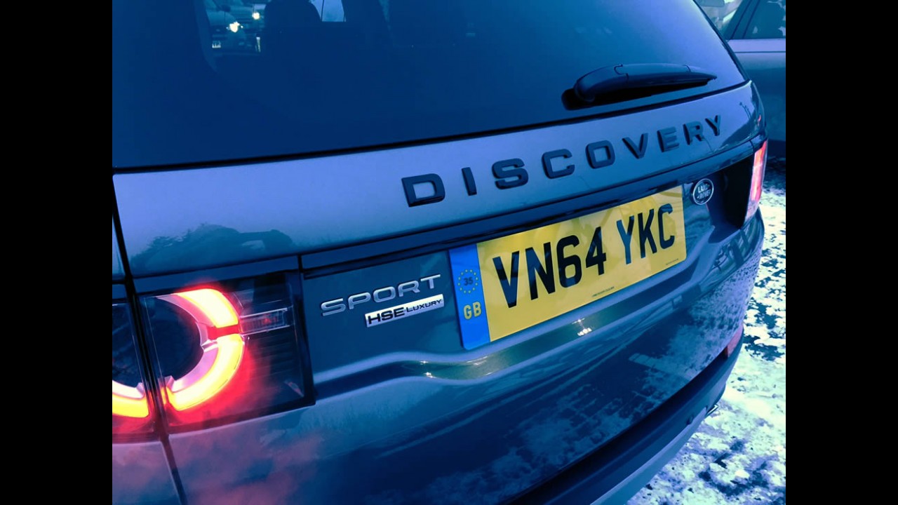 Aventura: novo Discovery Sport na Islândia - parte 1