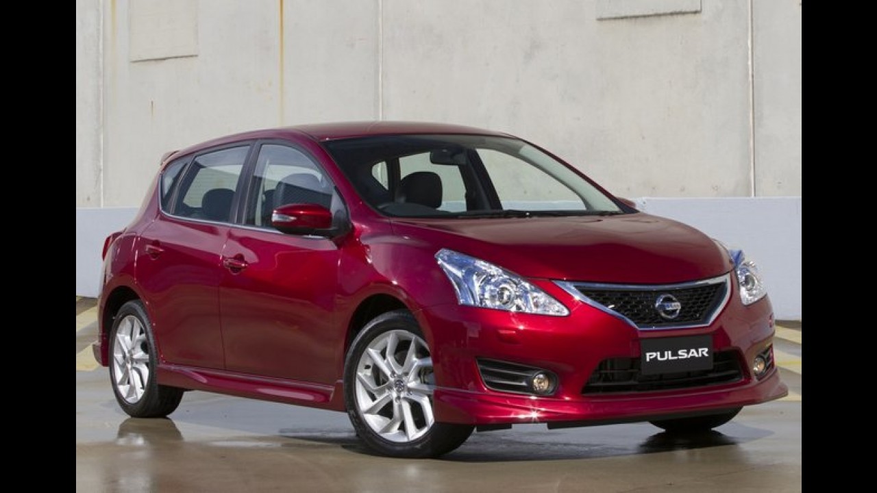 Novo Tiida? Versão hatch do Nissan Versa será revelada em Detroit