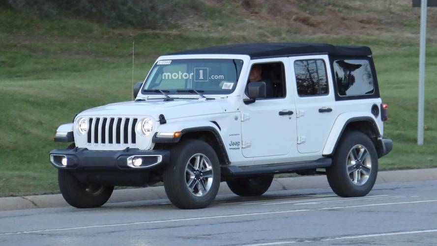 2018 Jeep Wrangler ailesi casus fotoğrafları