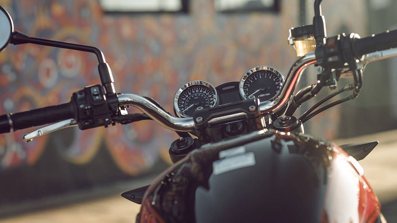 <em>A genuine set of round face gauges and a more contemporary LCD give riders the best of both old and new.</em>