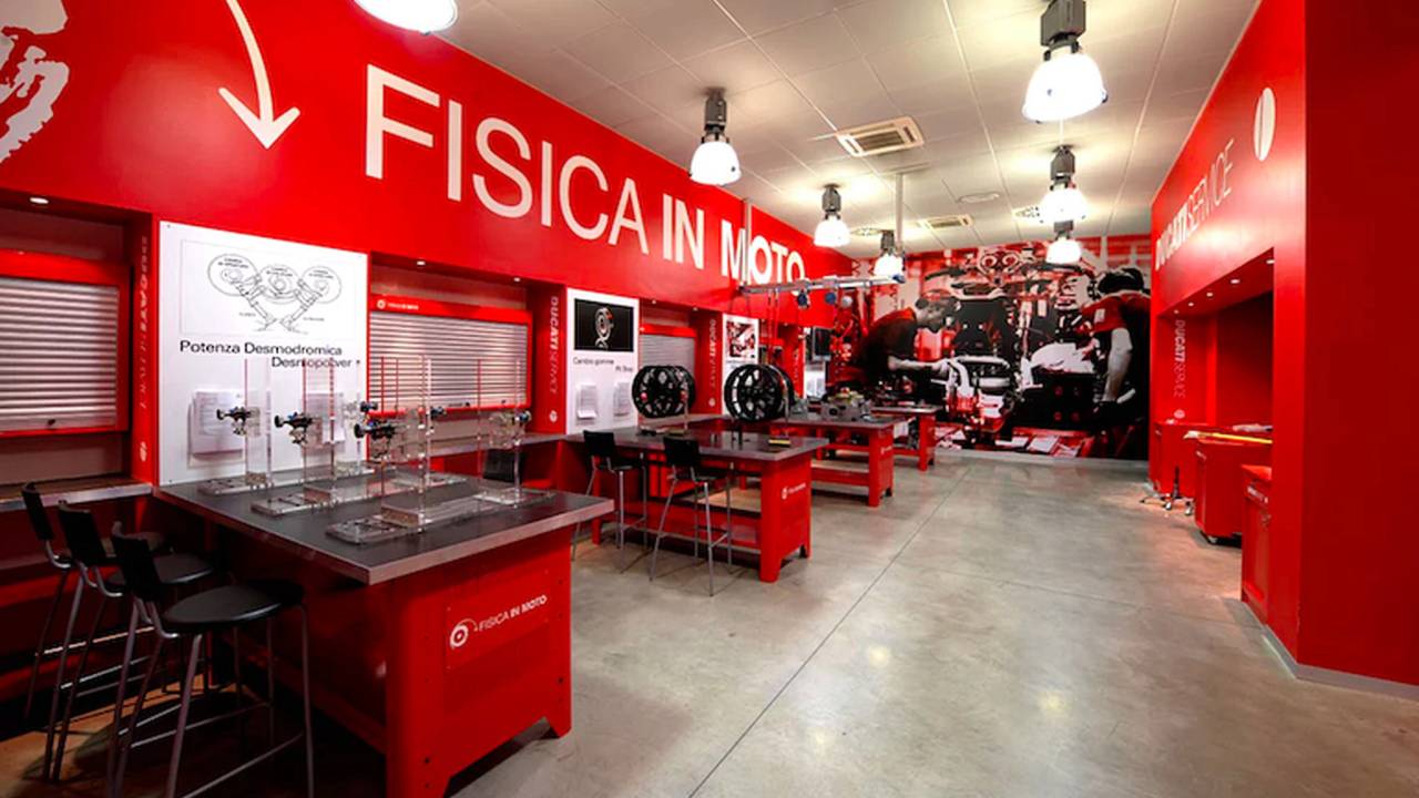 SCIENCE! Ducati Opens Physics Lab To General Public