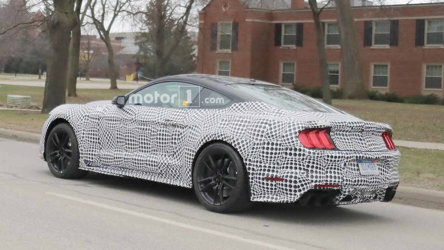 2019 Ford Mustang GT500 Spy Shots