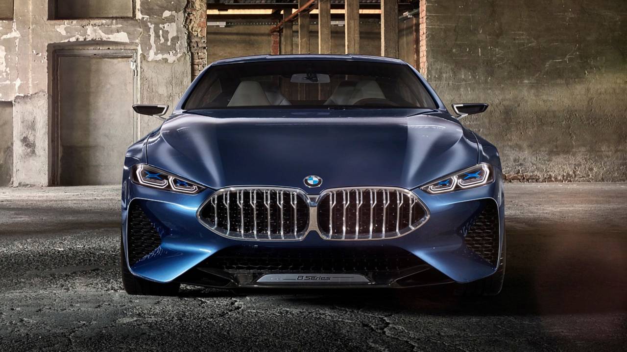 Yeni BMW 8 Serisi Seri Üretim vs. Konsept Hali