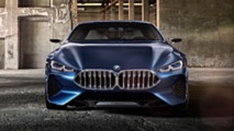 Yeni BMW 8 Serisi Seri Üretim vs. Konsept Hali