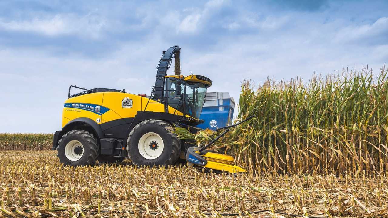 New Holland FR Forage Cruiser