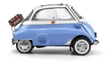Auto, i modelli non sportivi con il motore al centro