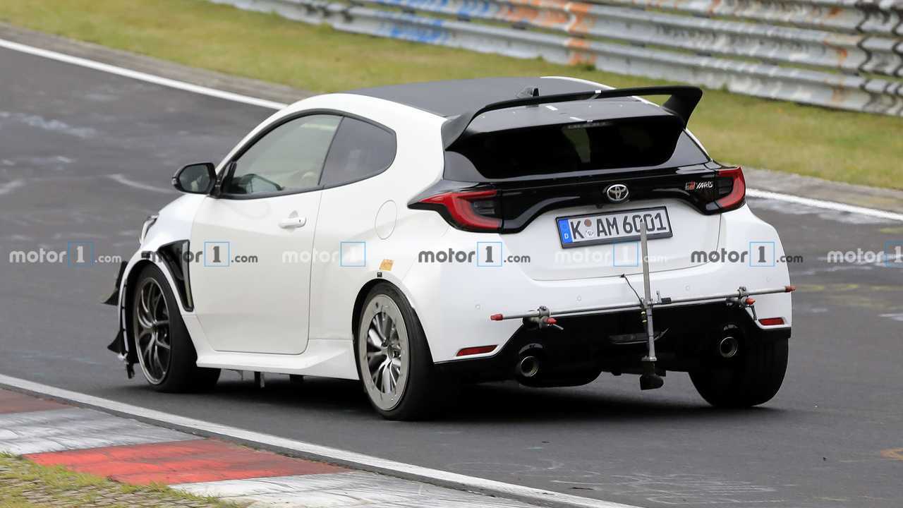 Possibile Toyota GRMN Yaris foto spia