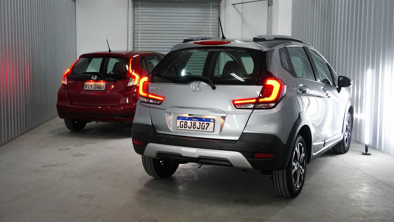 Honda WR-V ELX vs. Honda Fit EXL