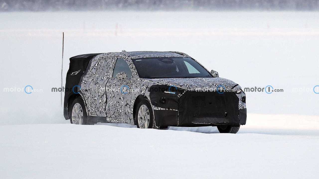 2022 Ford Mondeo Evos spia foto