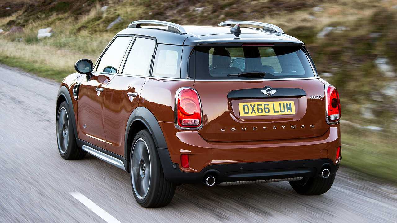 DS 3 CROSSBACK vs. MINI Countryman
