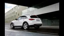 Infiniti FX30d - TEST 
