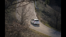 Peugeot 208 GTi vs 205 Gti Gutmann