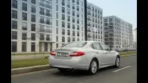 Infiniti M35h
