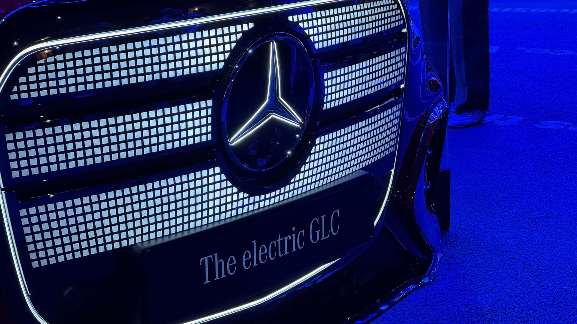 2026 Mercedes-Benz GLC EV: A 440-Mile Electric Do-Over With 'Multi-Agent' AI