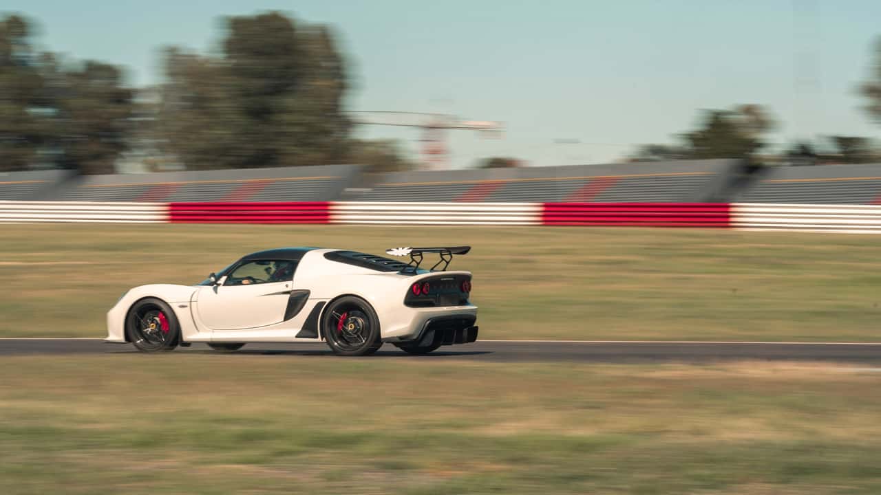 EXIGE 350 SPORT-015