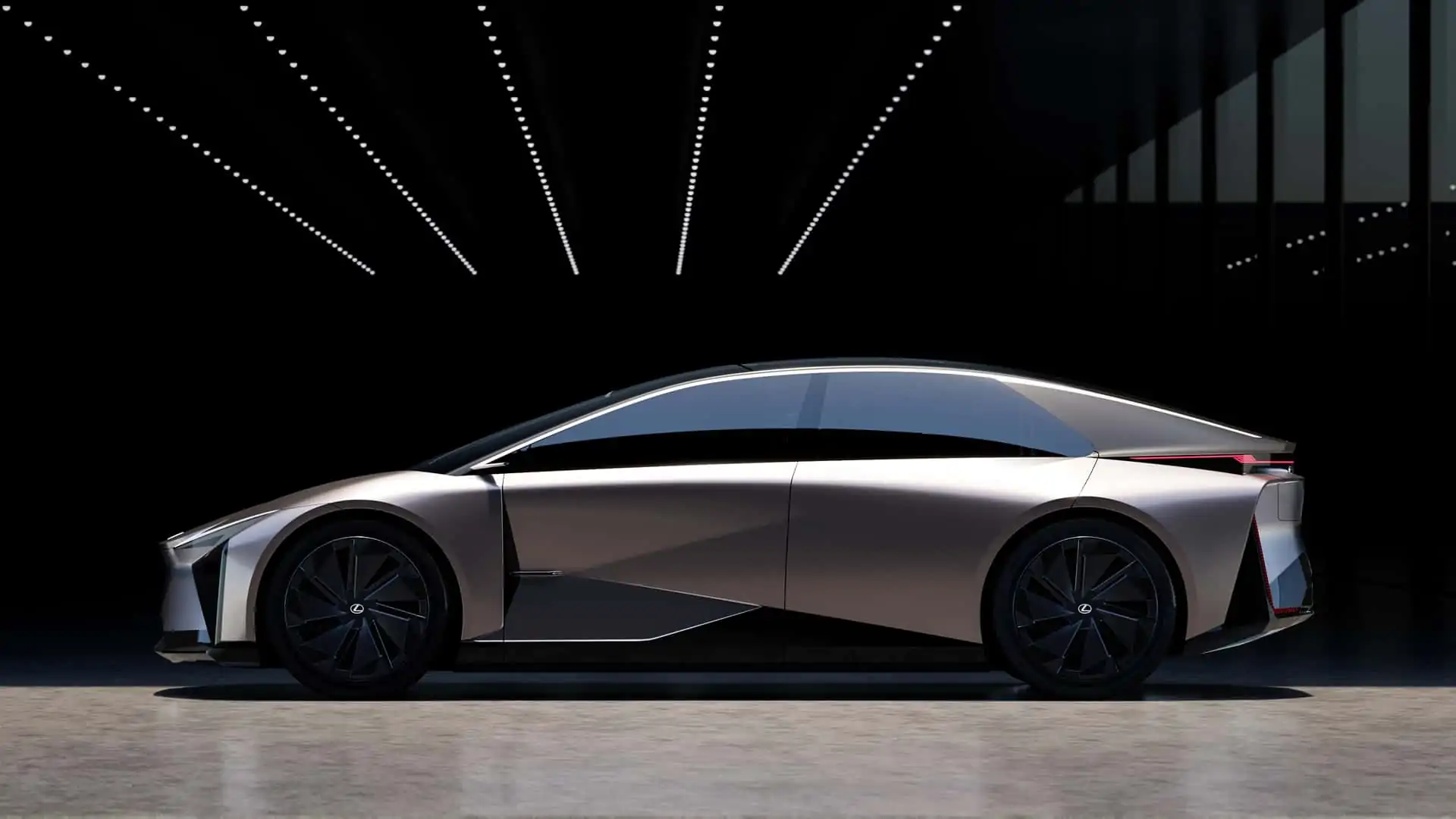 https://cdn.motor1.com/images/mgl/ZnG8Zy/s1/lf-zc_010.webp
