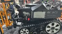 Black Shire: il robot RC 3075
