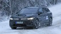 Photo d'espionnage de la Volkswagen ID.7 Tourer 2024