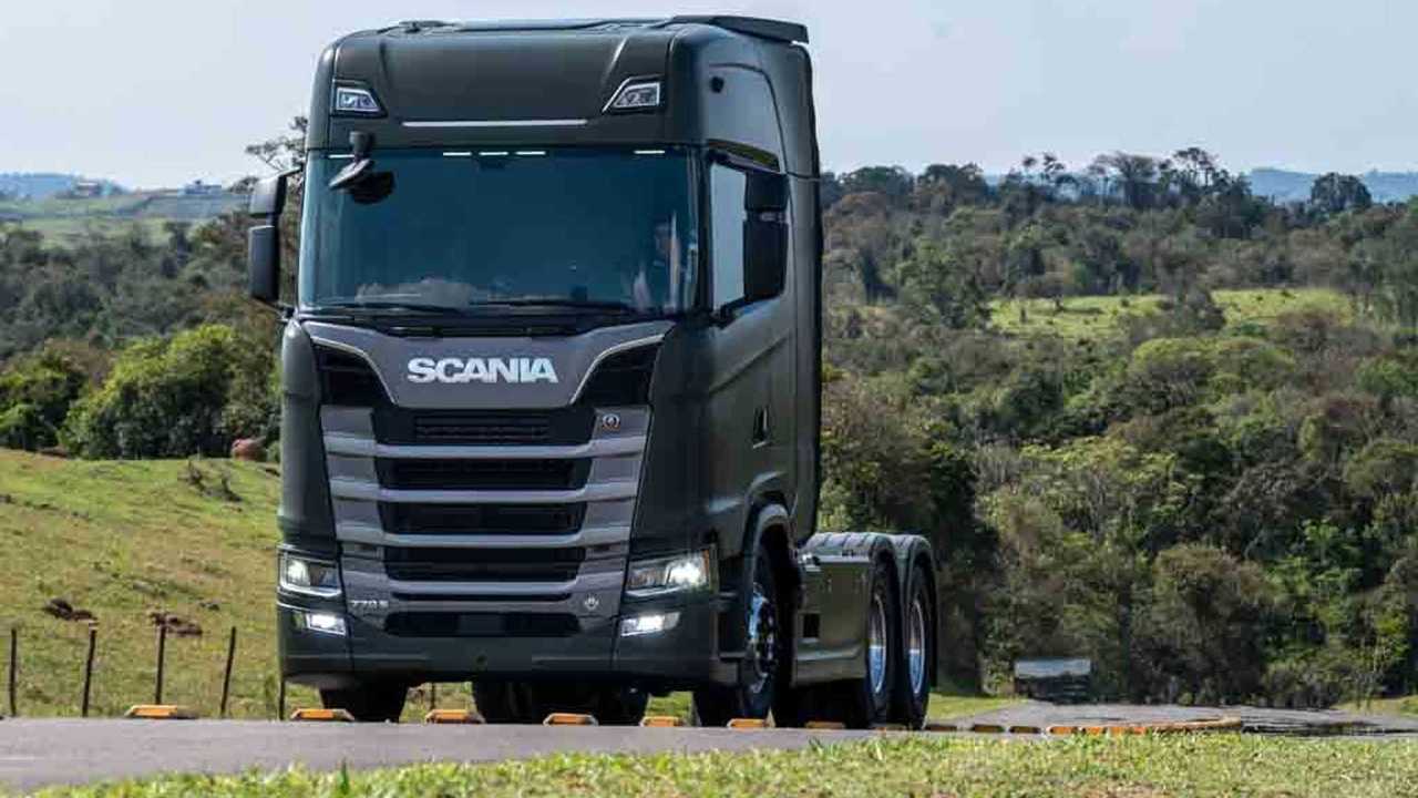 MSA Full Long Window Wind Deflectors For Scania R & S Series (11/16 Onwards) – Pair (Left & Right) – 01540