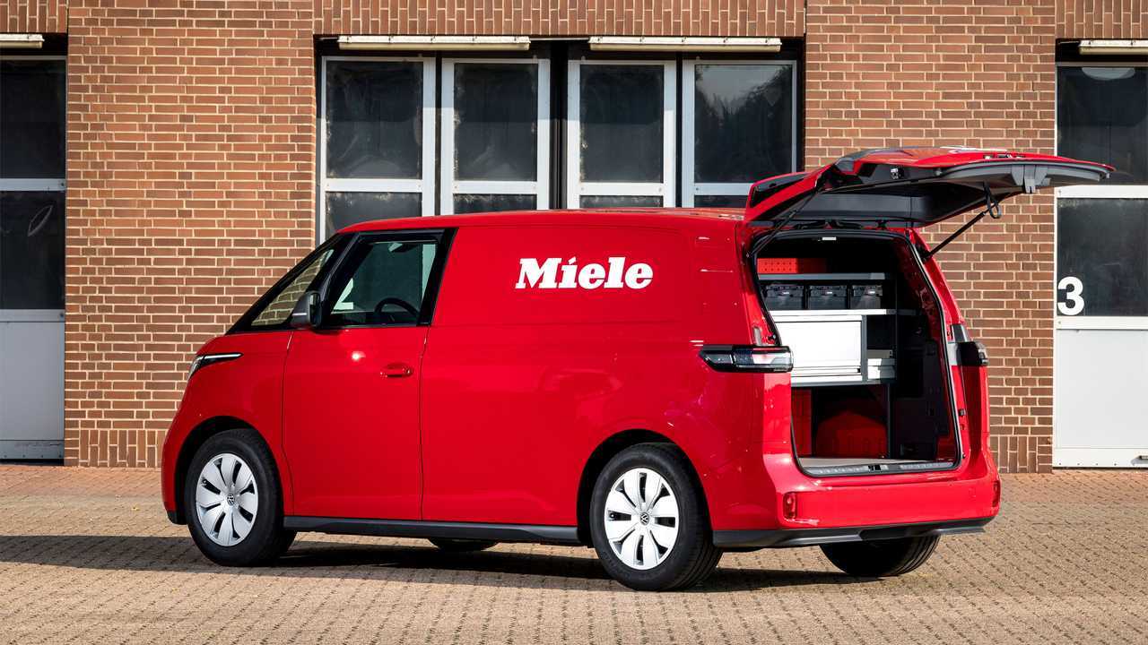 I Volkswagen ID. Buzz Cargo personalizzati per il servizio assistenza di Miele