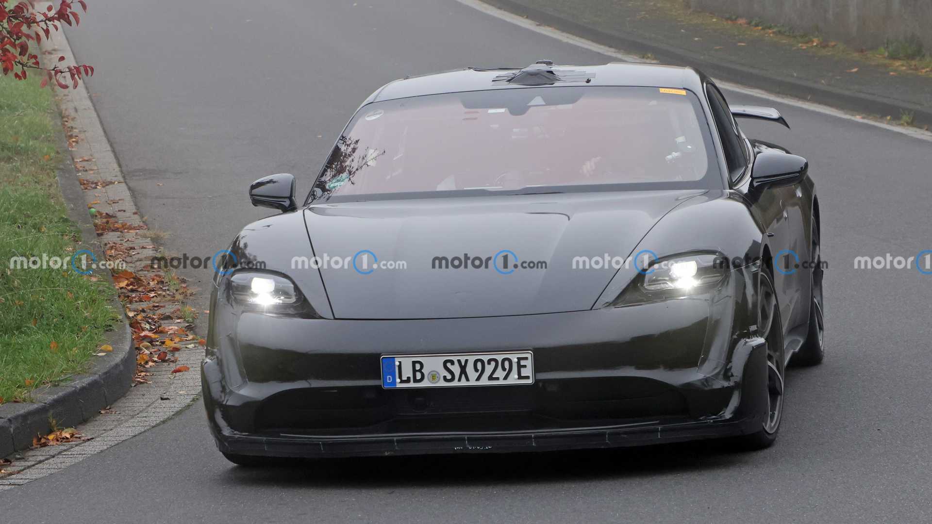porsche-taycan-possible-gt-spy-photos.jpg