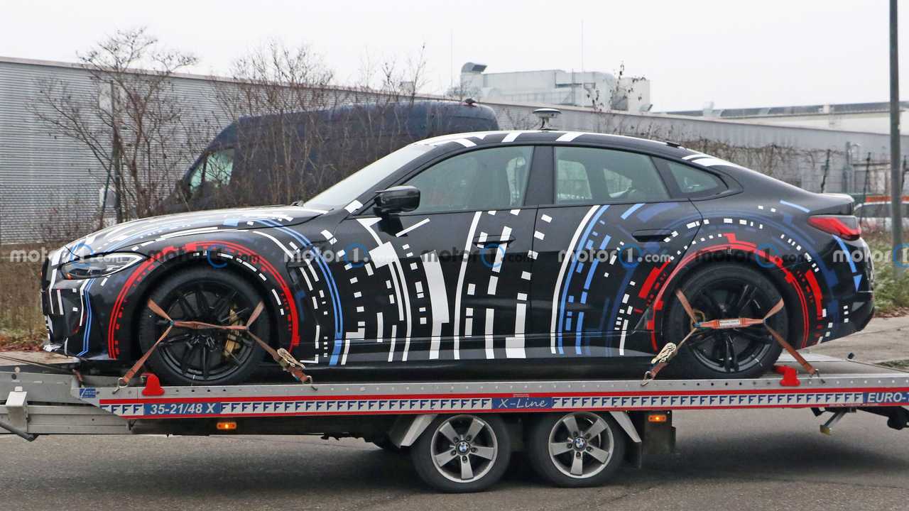 Photo d'espionnage de la voiture d'essai BMW M EV