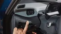 VW ID.3 Facelift (2024): materiais mais elegantes no interior com costuras finas são o segundo ponto principal do facelift (além das mudanças externas)