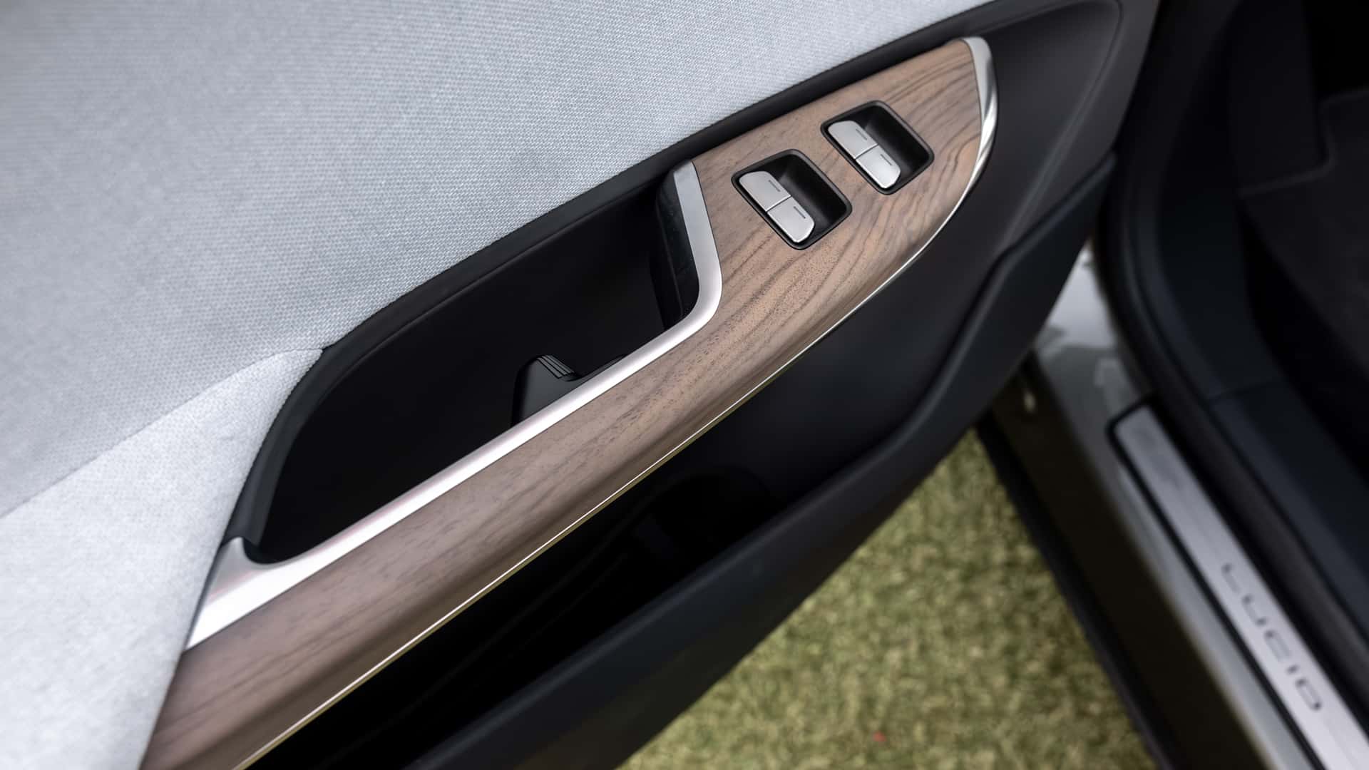 EMBARGO DEC 9 9 AM ET: Lucid Gravity