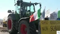 Trattori in marcia su Milano: gli agricoltori chiedono lo stato di crisi