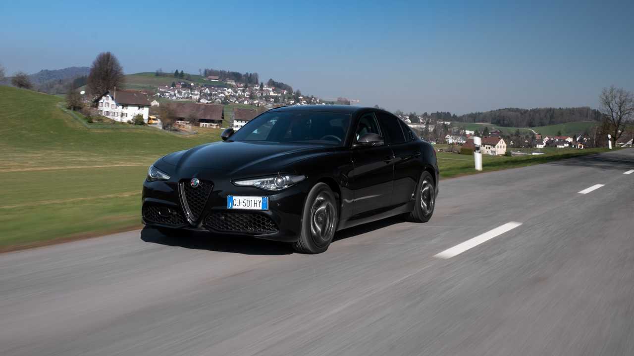 Alfa Romeo Giulia Extreme 2023