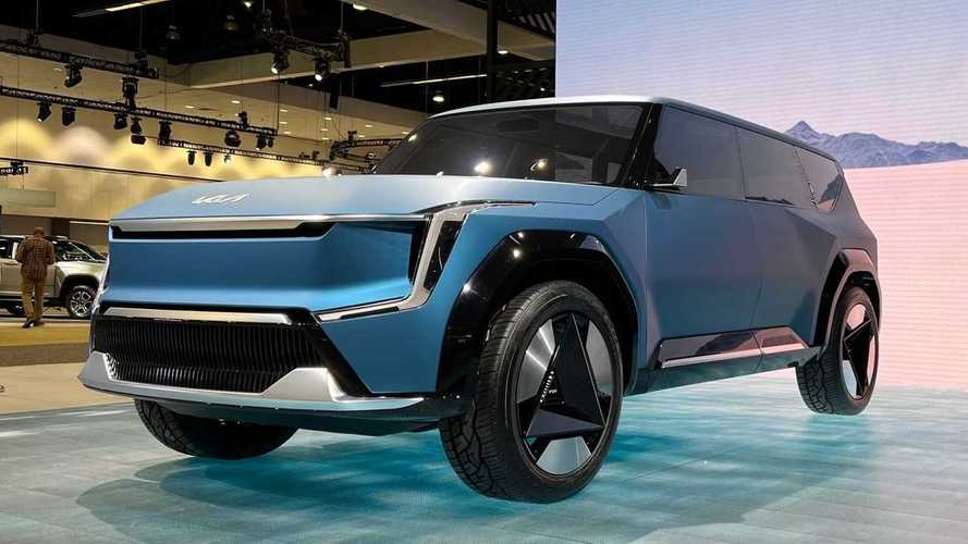 Kia EV9 Concept Debuts With Sharp-Edged Body, Smoothly Styled Cabin