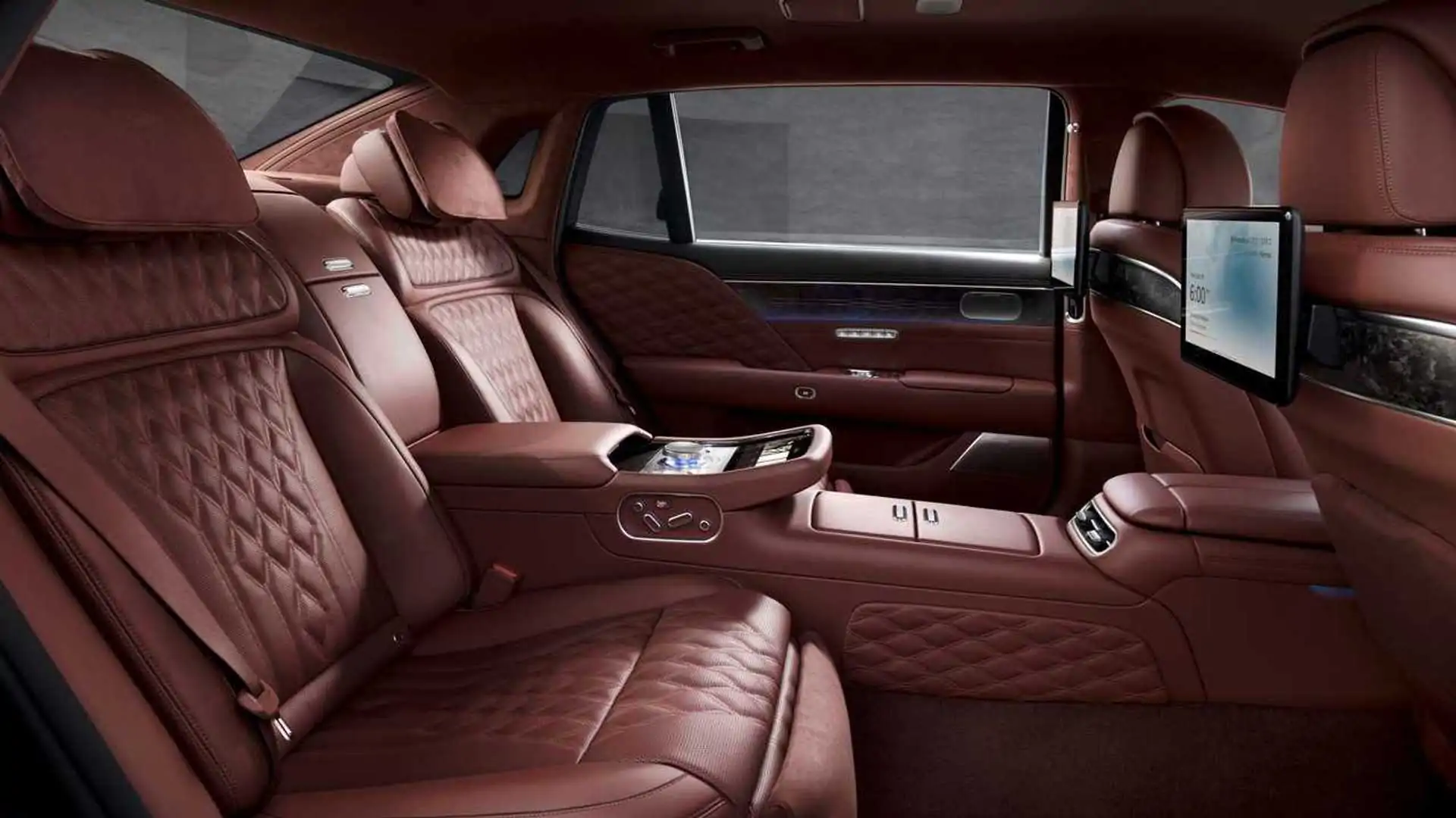 2023 Genesis G90 Interior, Specs