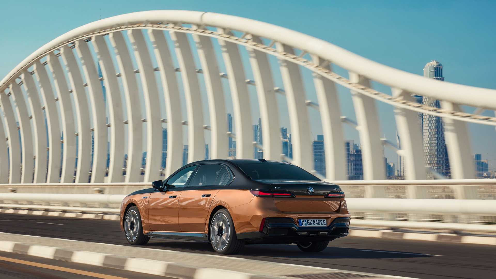 2024-bmw-i7-m70-xdrive.jpg (1920×1080)