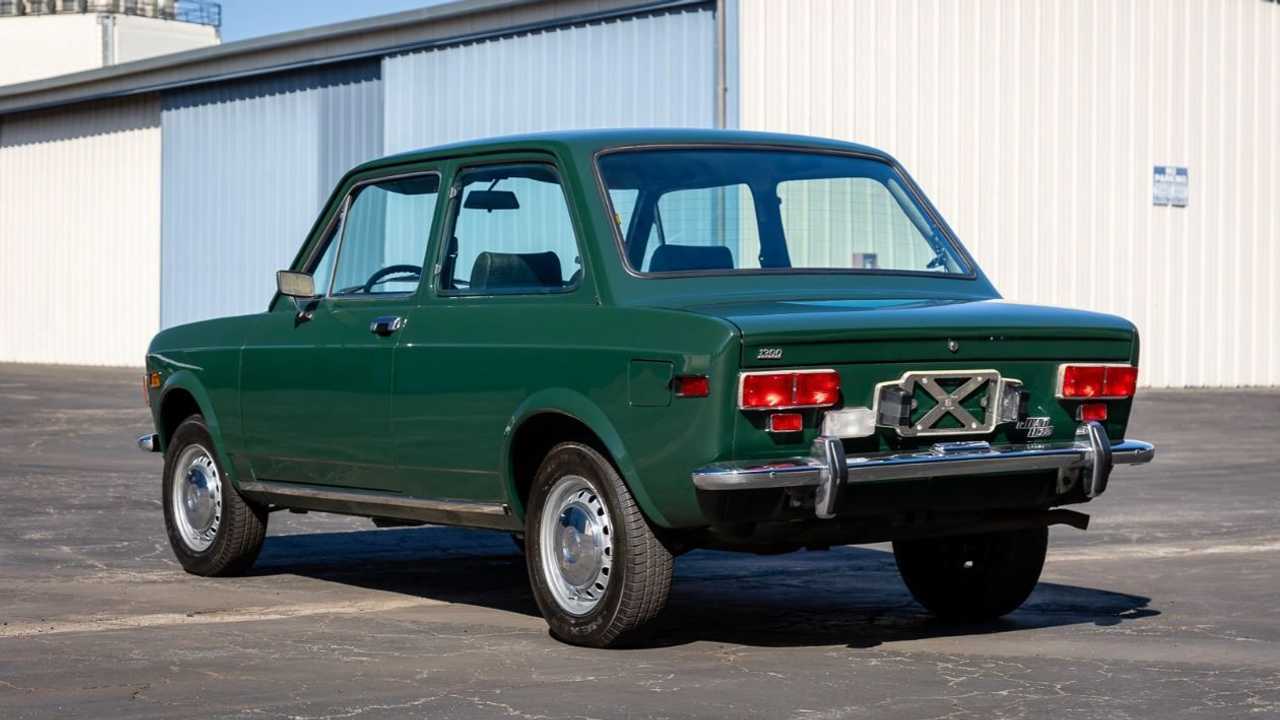Tom Hanks vende la sua Fiat 128 del 1975