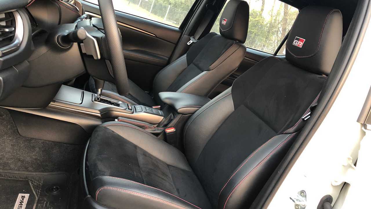 TOYOTA-SW4-GRSPORT-7
