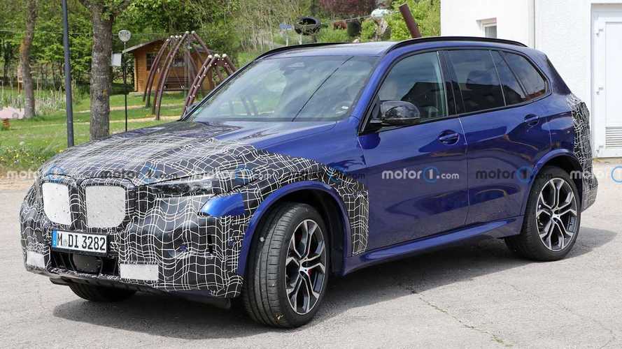 Yüksek performanslı BMW X5 M60i test esnasında görüntülendi