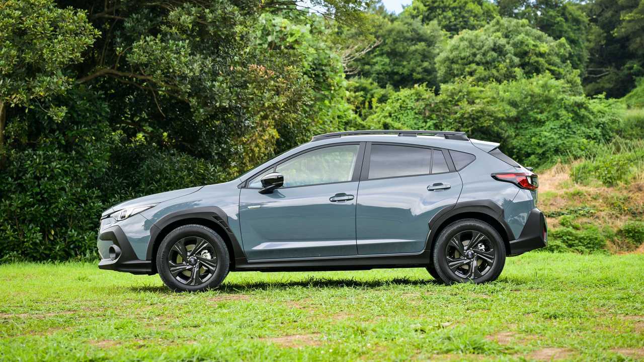 Subaru Crosstrek III (JDM)