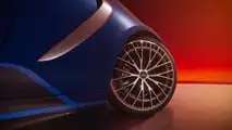 Mercedes CLE Coupé e Cabriolet, l'edizione limitata Manufaktur