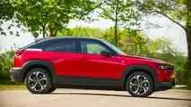 Mazda MX-30 e-Skyactiv R-EV (2025) im Test