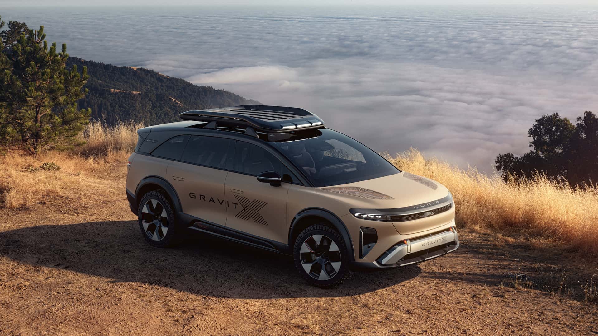 https://cdn.motor1.com/images/mgl/Znvb8N/s1/lucid-gravity-x-concept.jpg