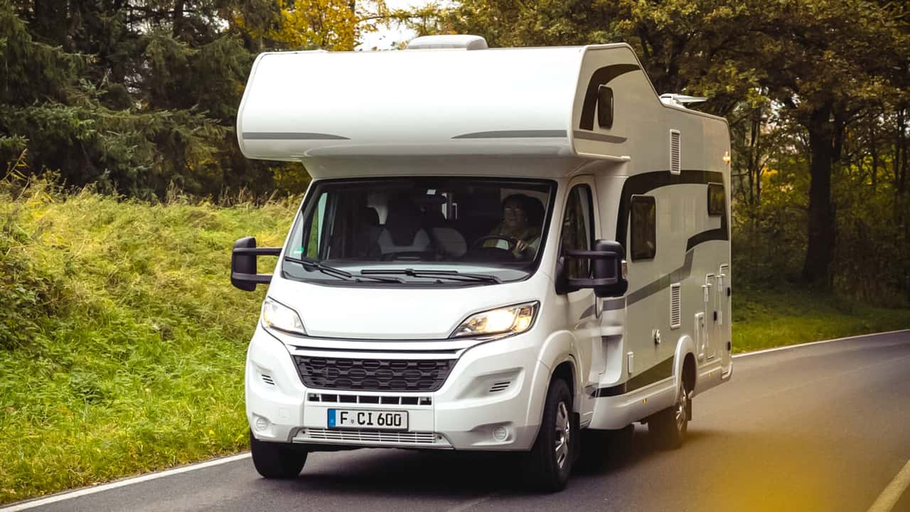 Wohnmobil Fahrszene