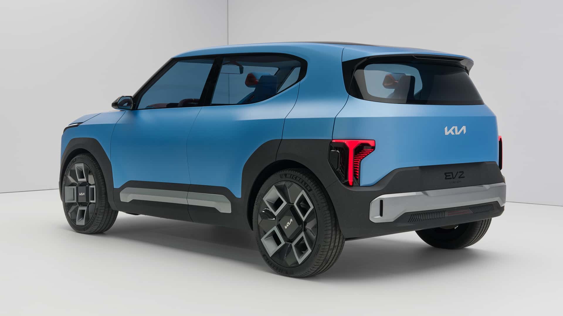 https://cdn.motor1.com/images/mgl/Znvk7Z/s1/kia-ev2-concept.jpg