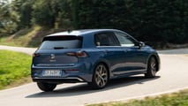 Volkswagen Golf (2024), la prova su strada