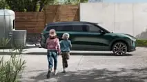 Nio EL8 (2025): Mit dem Wagen kann man auch Wohnanhänger ziehen