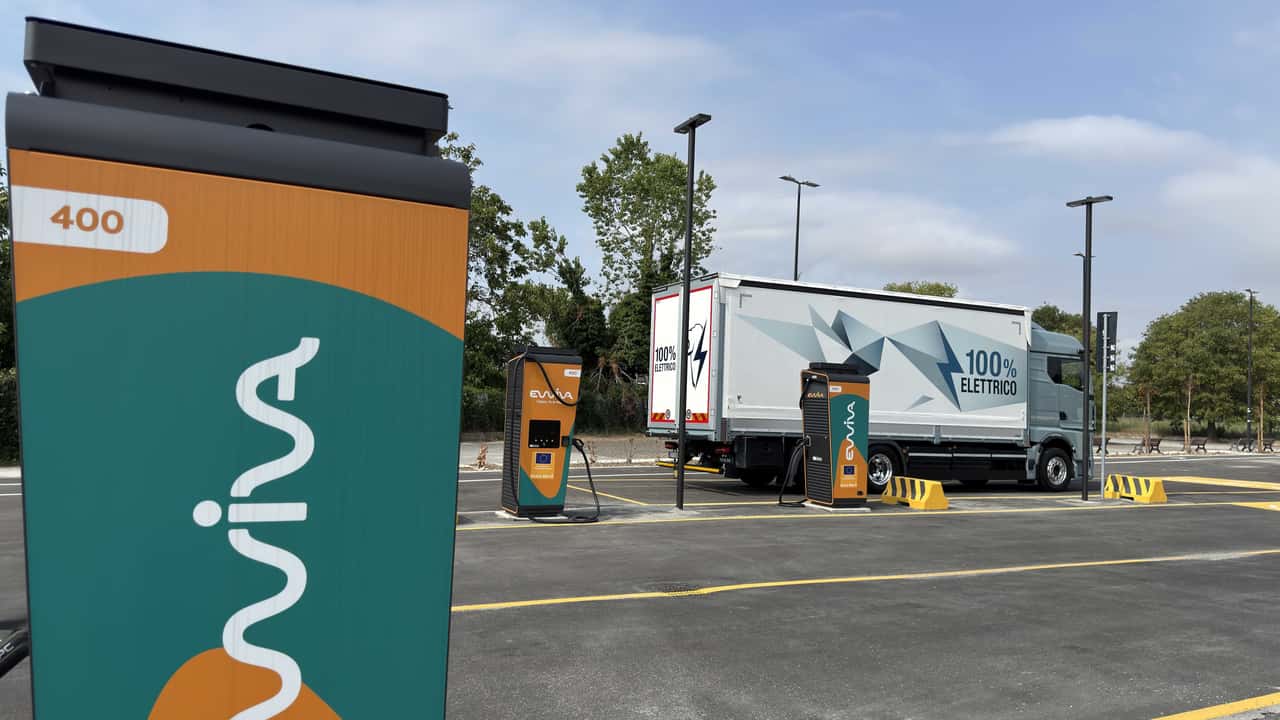 Ewiva a Noceto il secondo hub veloce per e-trucks