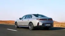 2027 BMW i7
