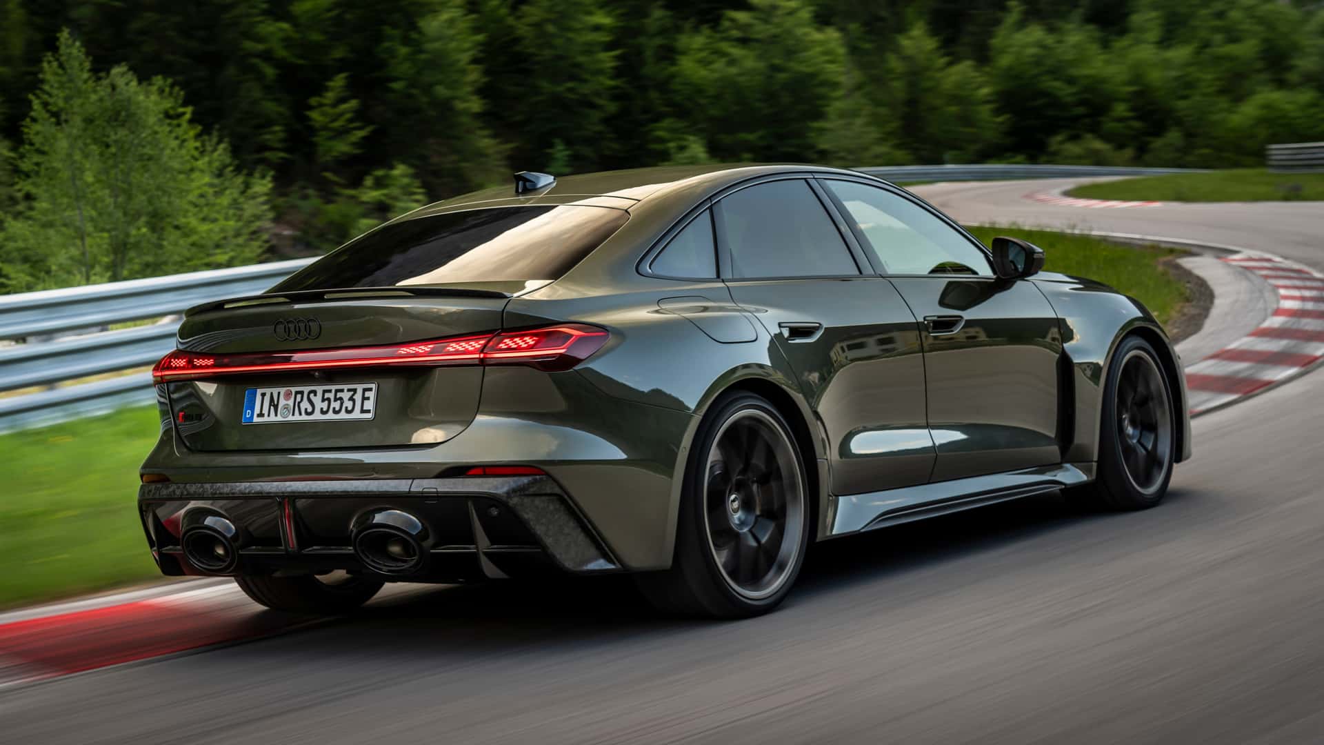 https://cdn.motor1.com/images/mgl/ZnzEAz/s1/2027-audi-rs5-sedan-first-drive-review.jpg